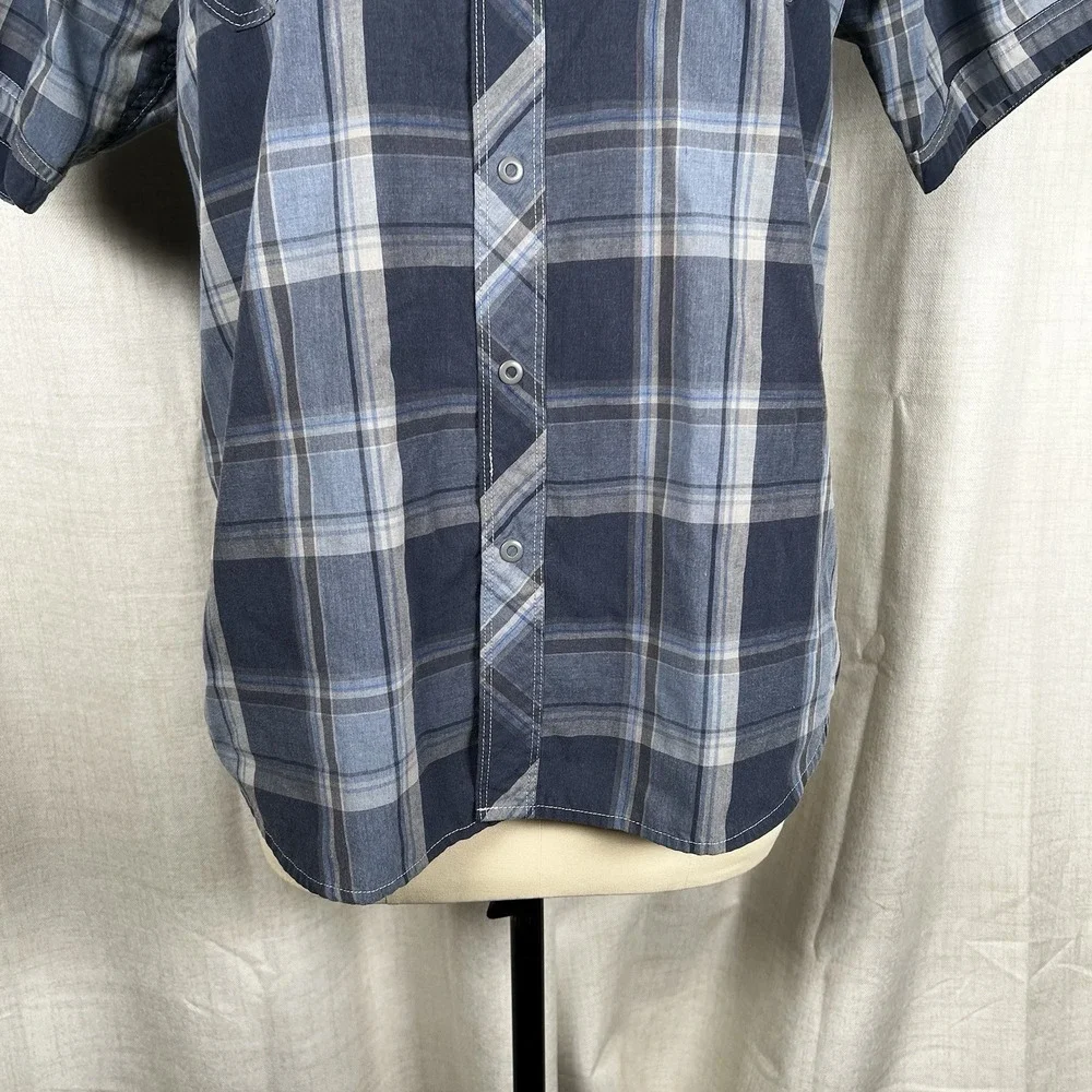 The North Face‎ Blue Plaid Snap Button Shirt Men's Size Medium Casual Outdoor